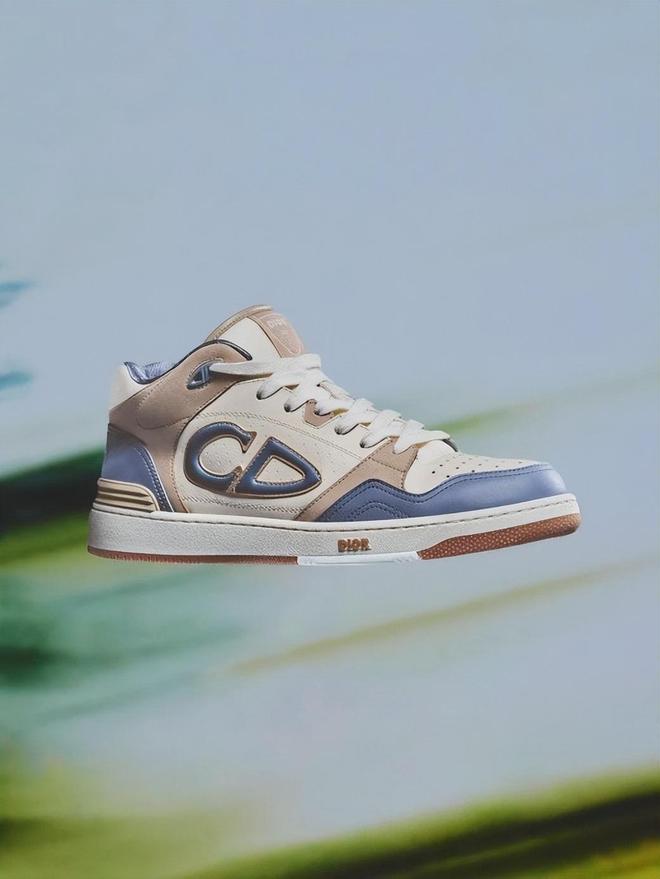 DIORB57运动鞋时尚气质与运动风格的深度演绎(图4)