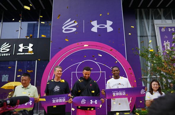 那个带飞安德玛的库里要单飞了大公司(图3)