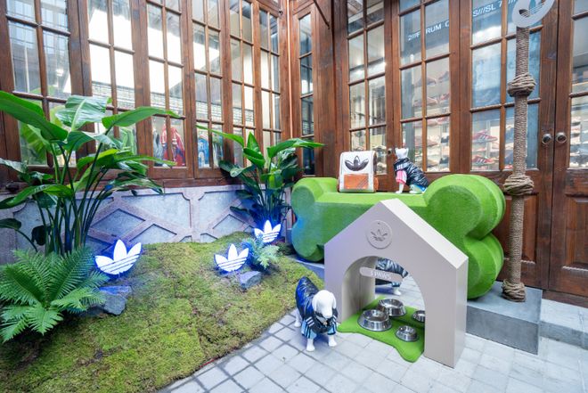 九游app：adidasOriginals全新概念张园店来了！试运营首日销售额全国第一(图4)
