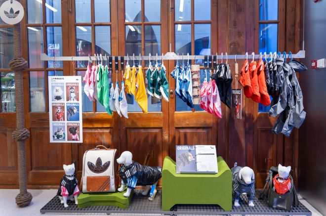 九游app：adidasOriginals全新概念张园店来了！试运营首日销售额全国第一(图5)