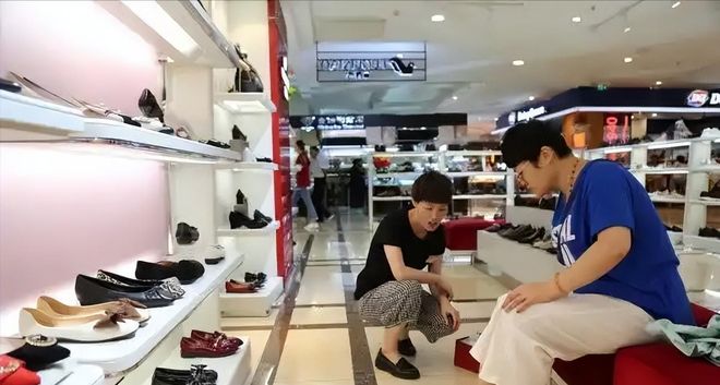 又一知名企业宣布破产3000家门店消失上万员工惨遭抛弃(图17)