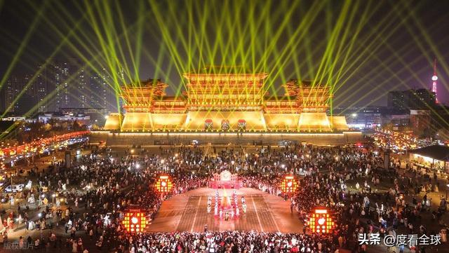 元旦夜的洛阳：千年宫阙下的汉服潮藏着古都文旅的破圈密码！(图3)