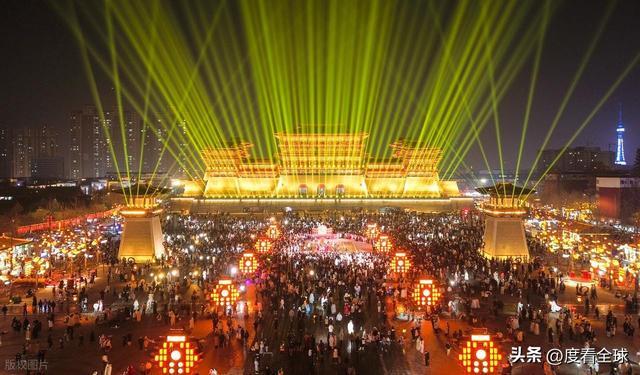 元旦夜的洛阳：千年宫阙下的汉服潮藏着古都文旅的破圈密码！(图7)