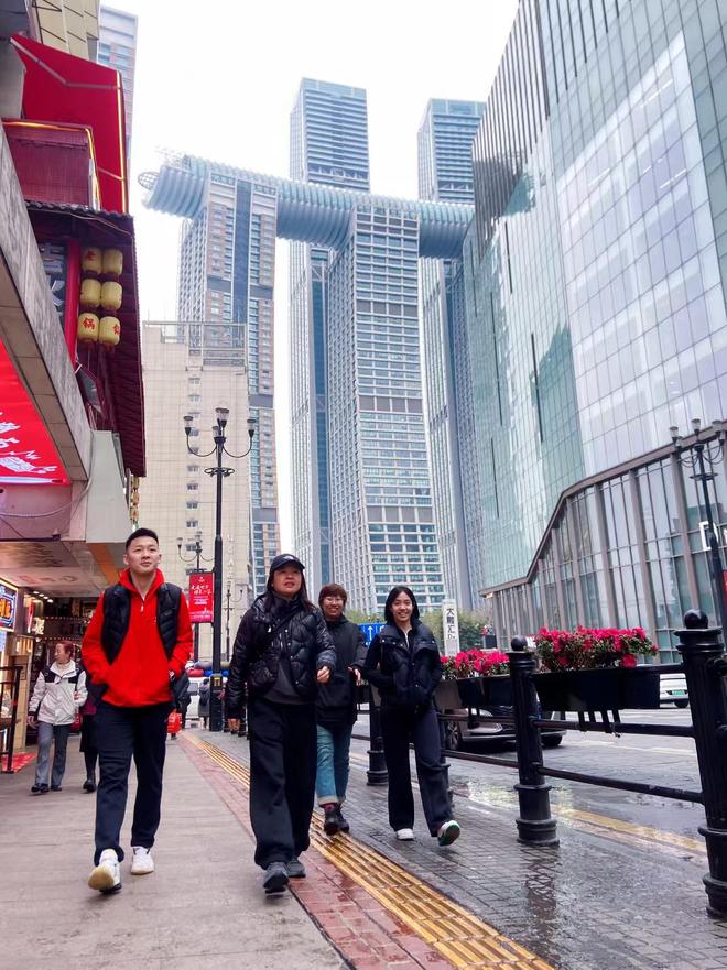 九游app：重庆必游精华景点指南重庆热门打卡地全攻略这样玩才不虚此行(图2)