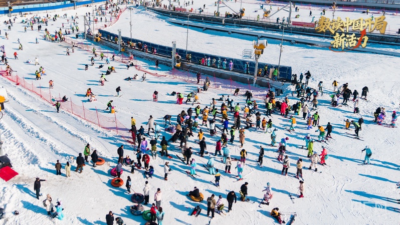 数读中国开局新活力︱文化过节成新潮流“暖冬三宝”引爆文旅热