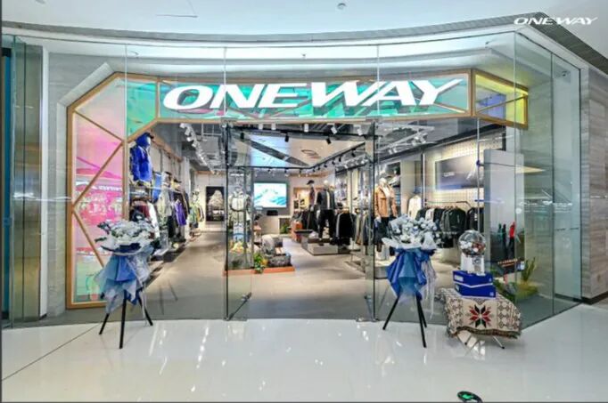 九游app入口：破局内卷：户外品牌求新求变的五大突围路径(图5)