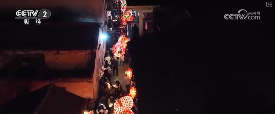 “国潮”化身“顶流审美”“古韵国风”成为文旅消费新常态勾勒消费升级新图景(图2)