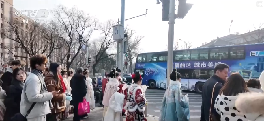 “国潮”化身“顶流审美”“古韵国风”成为文旅消费新常态勾勒消费升级新图景(图14)