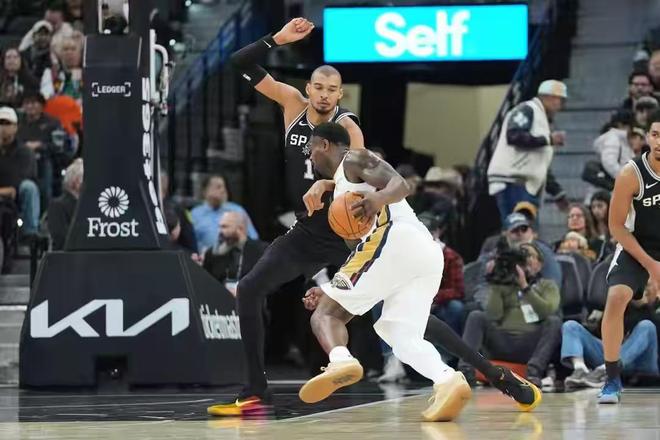 九游app：仅次于詹姆斯！新秀球鞋合同历史第二高！才25岁签名鞋就终止了(图2)