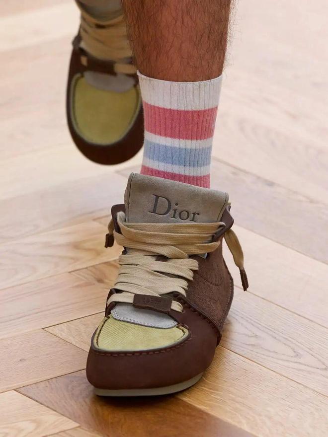 2026年即将爆火的几款运动鞋让你帅在前面(图17)