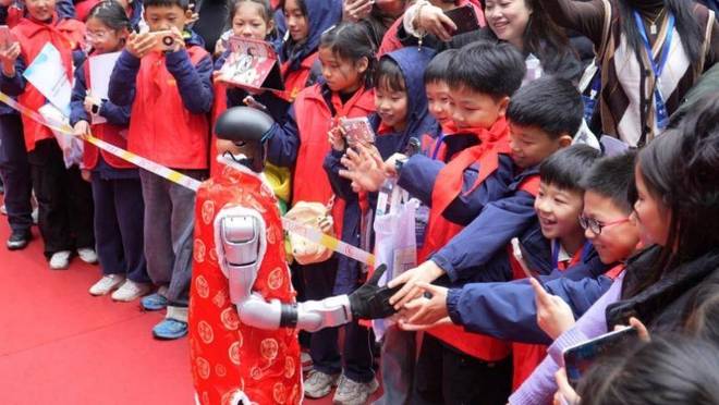 九游体育：智能物联·感知未来第25届中国电器文化节暨电气产品博览会纪实(图4)