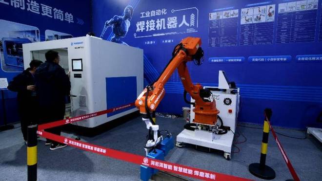 九游体育：智能物联·感知未来第25届中国电器文化节暨电气产品博览会纪实(图5)