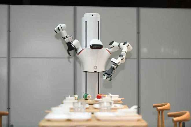 清华系具身大脑公司获近亿元融资预计2026年接入设备达十万台以上｜硬氪首发