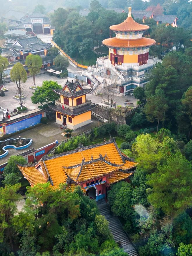 重庆包团四日游要多少钱？重庆4天3晚旅游最佳方案推荐┃含费用(图2)