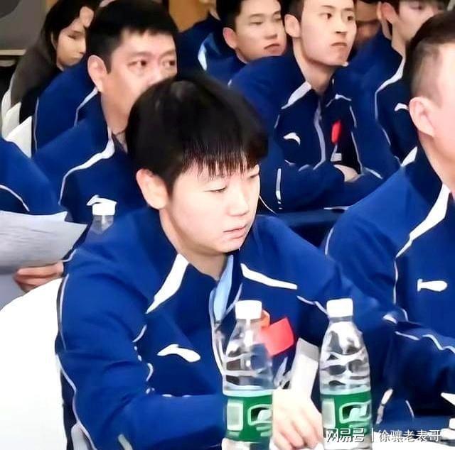 王励勤成都封训开会座位排序揭示孙颖莎王曼昱王楚钦不可替代