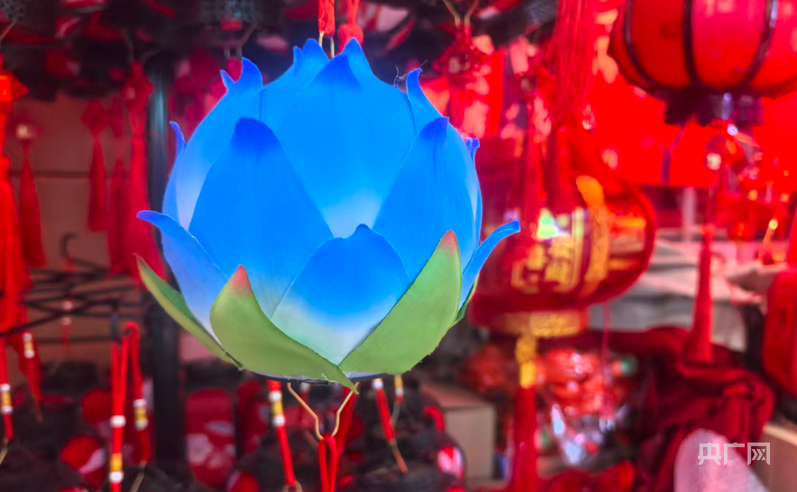 青城年味儿别样浓：非遗+国潮点亮中国红(图5)