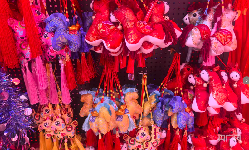 青城年味儿别样浓：非遗+国潮点亮中国红(图6)