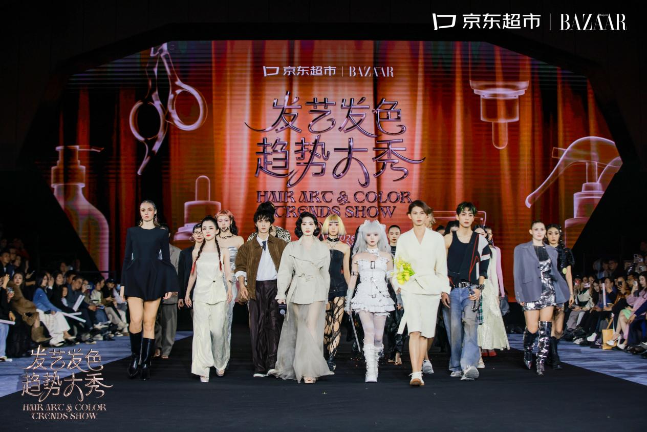 AW2026北京时装周主会场活动圆满收官活动效应将延伸至5月中旬(图2)