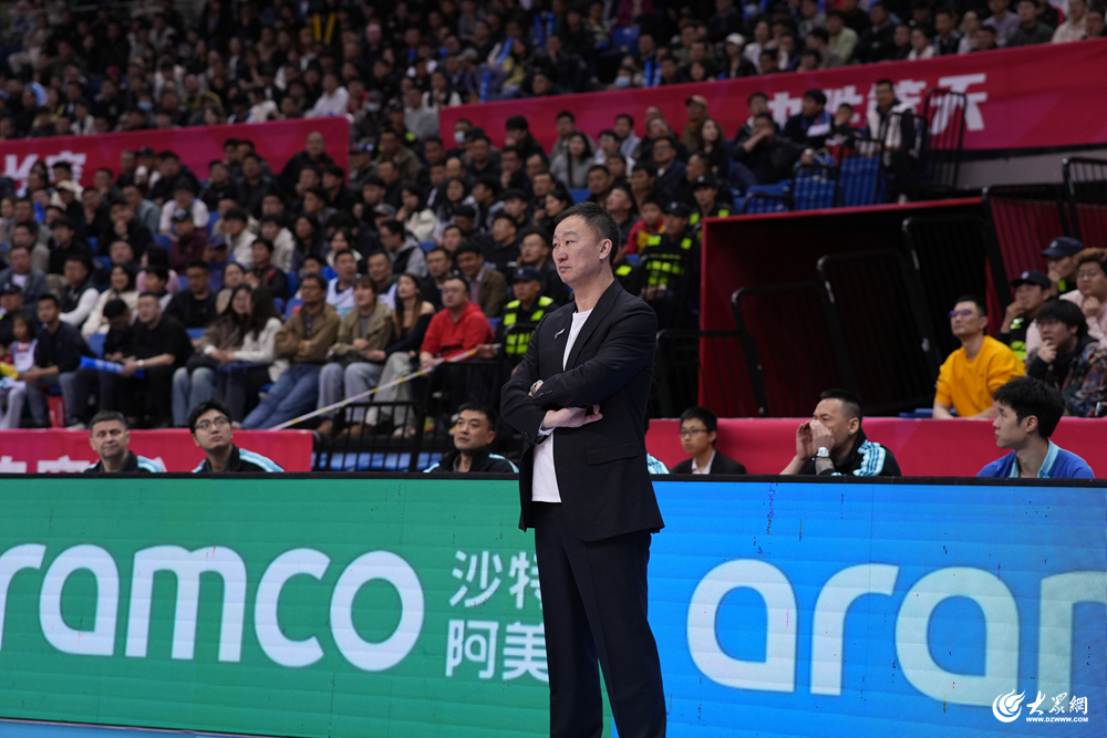 青岛男篮加时赛105-110不敌广东男篮外援管理近期困扰多支CBA球队(图3)