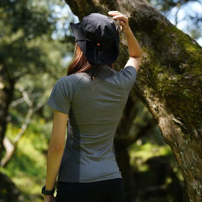 【户外黑科技】美利奴羊毛速干T恤排汗透气不粘身登山运动必备！(图5)