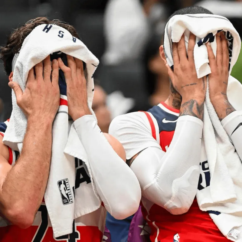 流言板]美媒：奇才成为历史上首个连续三个赛季输掉64场比赛的球队