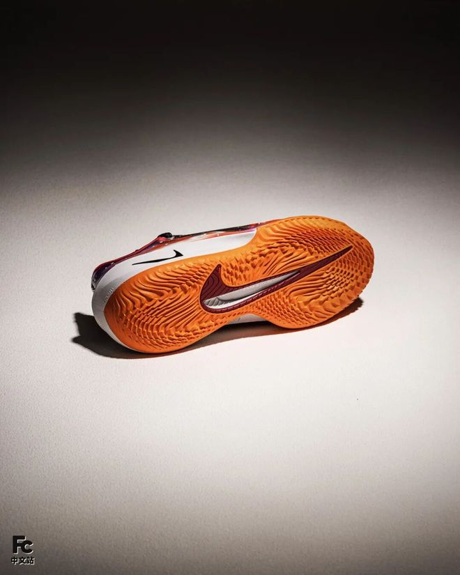九游app：Nike搞了两双「中国专属」球鞋国外网友急哭了(图4)