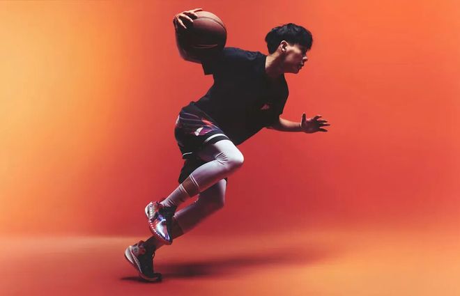 九游app：Nike搞了两双「中国专属」球鞋国外网友急哭了(图6)