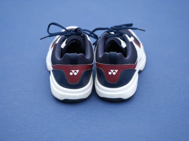 实测｜YONEXSHTPAEX网球鞋性价比天花板之选(图8)