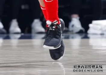 NBA12月24号球星上脚球鞋有哪些 NBA12月24号球星上脚球鞋盘点 NBA12月24号球星上脚球鞋有哪些 NBA12月24号球星上(图8)