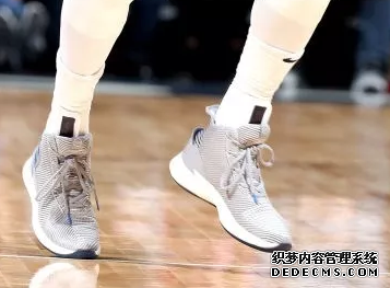 NBA12月18号库里上脚什么球鞋 NBA12月18号球星上脚球鞋一览 NBA12月18号库里上脚什么球鞋 NBA12月18号球星上脚(图9)