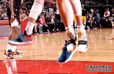 NBA12月14号球星上脚球鞋有哪些 NBA12月14号球星上脚球鞋清单 NBA12月14号球星上脚球鞋有哪些 NBA12月14号球星上(图10)