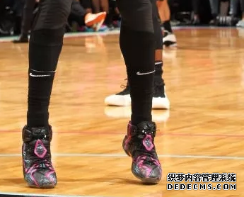 NBA12月21号球星上脚球鞋有哪些 NBA12月21号球星上脚球鞋清单 NBA12月21号球星上脚球鞋有哪些 NBA12月21号球星上(图16)