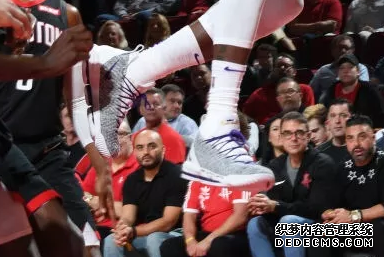 NBA12月14号球星上脚球鞋有哪些 NBA12月14号球星上脚球鞋清单 NBA12月14号球星上脚球鞋有哪些 NBA12月14号球星上(图5)