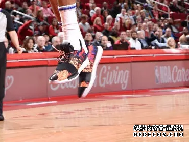 NBA12月14号球星上脚球鞋有哪些 NBA12月14号球星上脚球鞋清单 NBA12月14号球星上脚球鞋有哪些 NBA12月14号球星上(图6)