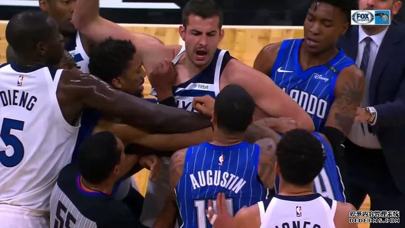 NBA赛场再次发生斗殴 别利察和阿弗拉罗激烈冲突(图5)